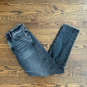 American Eagle AE77 Premium Mom Jeans